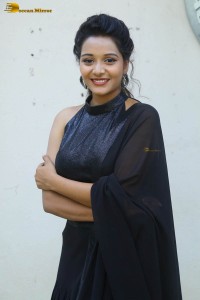 telugu actress yamini bandaru cute looks in a black dress