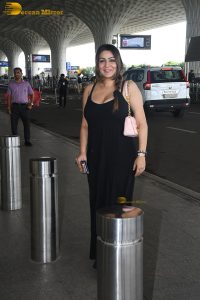 actress Yamini Malhotra in a noodle strap black dress