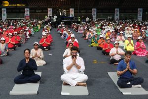Celebrities including Arjun Kapoor and Amruta Fadnavis participate in Yoga Day 2025