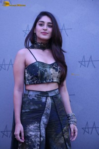 Indian actress yukti thareja glamorous photoshoot