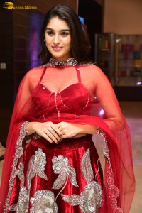 Indian actress yukti thareja pretty in a red lehenga choli