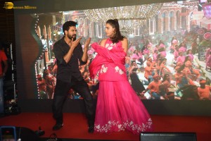 Zara Hatke Zara Bachke Musical Evening attended by Vicky Kaushal and Sara Ali Khan