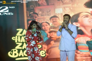 Zara Hatke Zara Bachke Musical Evening attended by Vicky Kaushal and Sara Ali Khan