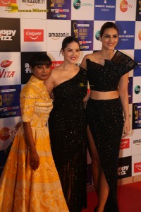 Zee Cine Awards 2023 attended by Kiara Advani, Alia Bhatt, Kriti Sanon, Rashmika Mandanna, Pooja Hegde, Anil Kapoor, Varun Dhawan and others