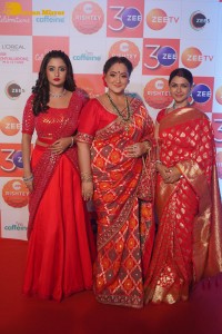 TV actors add glamor to the Zee Rishtey Awards 2022