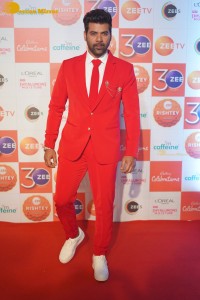 TV actors add glamor to the Zee Rishtey Awards 2022