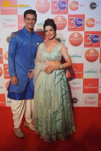 TV actors add glamor to the Zee Rishtey Awards 2022