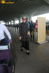 Bollywood Actress Zeenat Aman spotted at Mumbai Airport