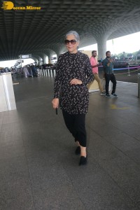 Bollywood Actress Zeenat Aman spotted at Mumbai Airport